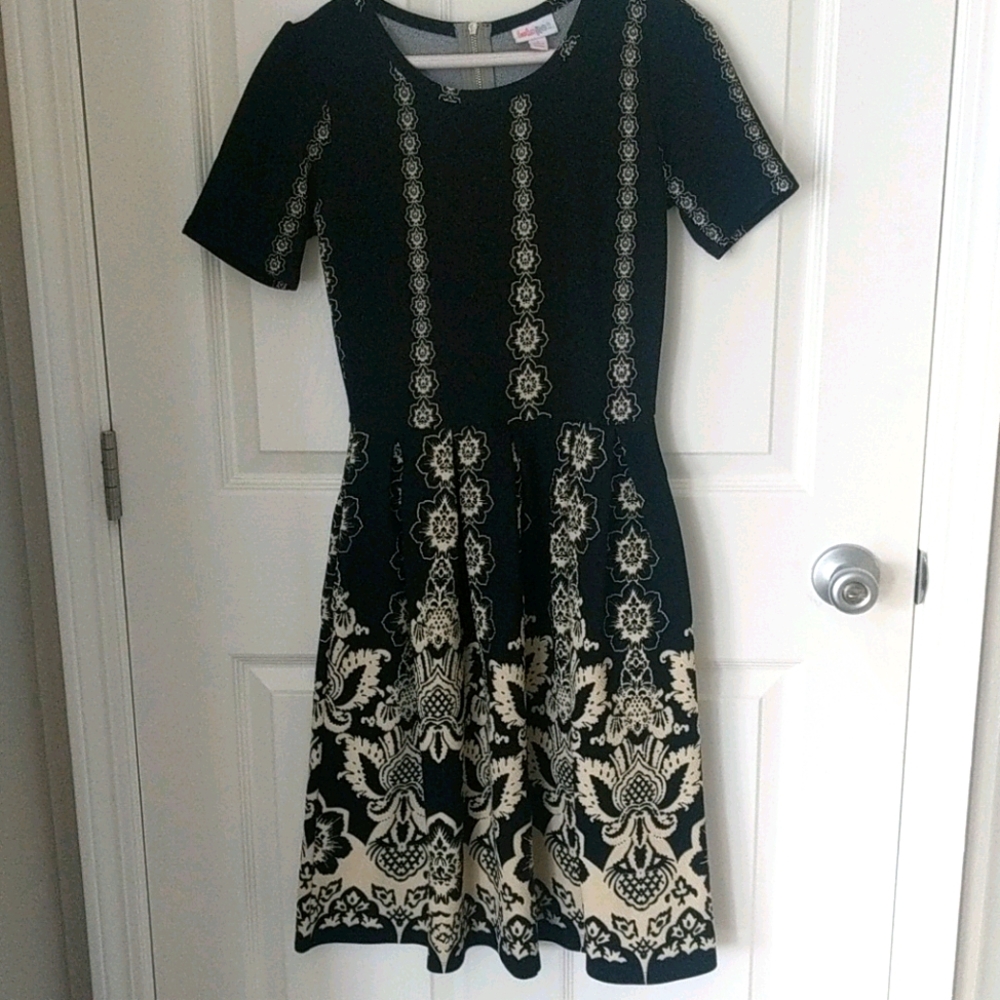 Black & Cream Colored LulaRoe Dress Sz. S